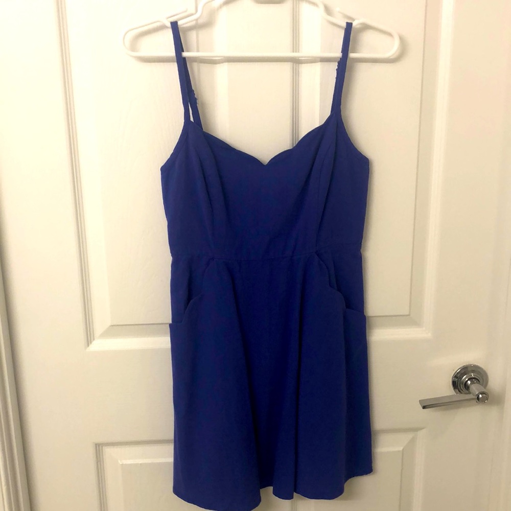 blue dress with pockets!